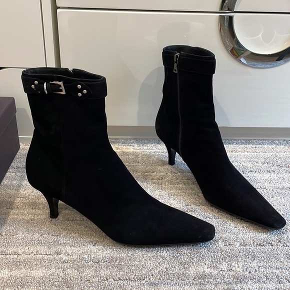 Prada black Suede Ankle boots with heel Booties vintage - Picture 10 of 17